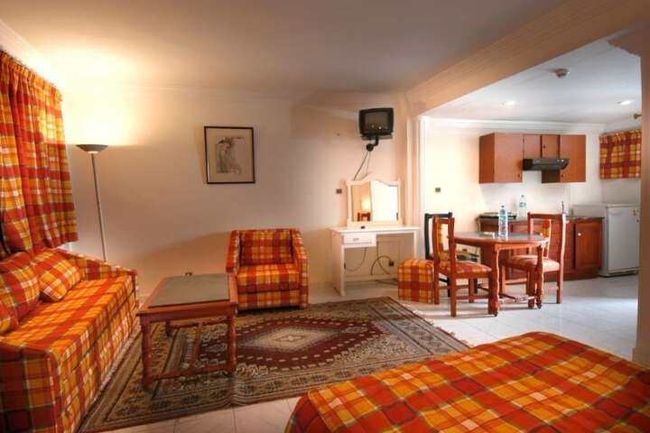 Room 8 of 20