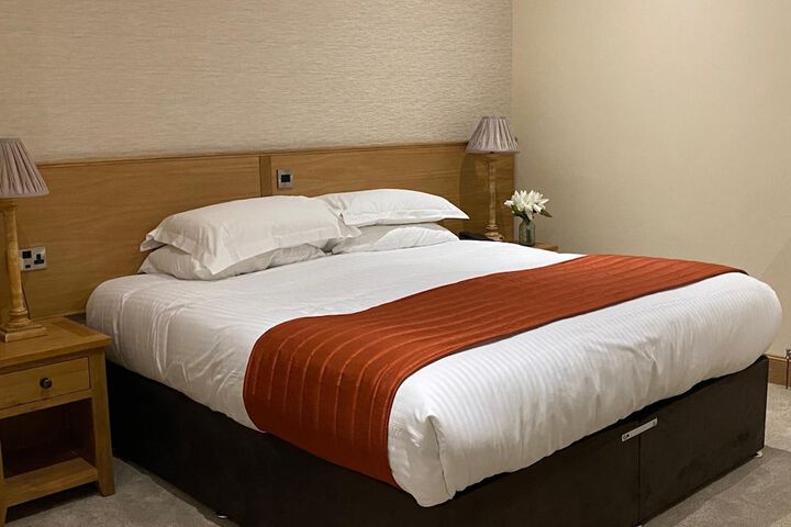 Room 20 of 34