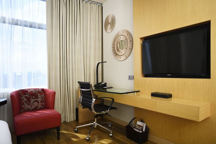 Room 13 of 124