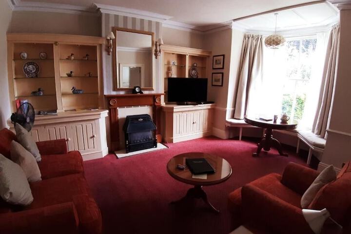 Room 48 of 97