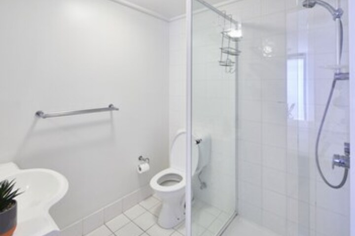 Room 2 of 12