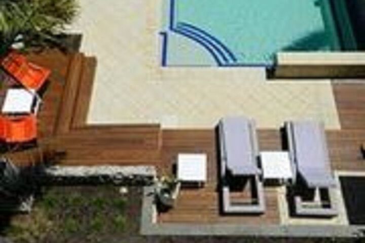 Pool 39 of 46