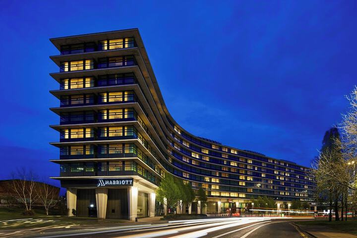 Hotel 79 of 82