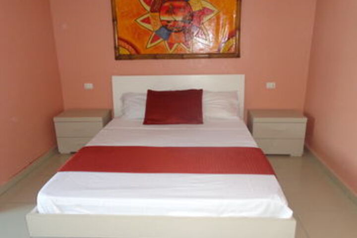 Room 34 of 91