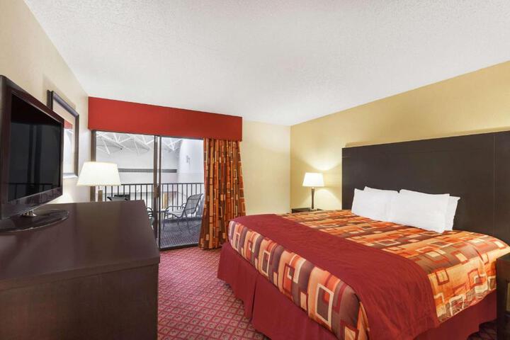 Suite Room