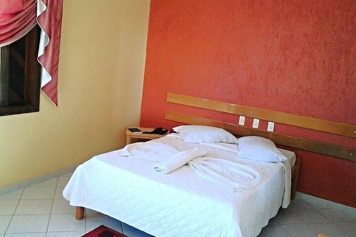Room 2 of 22