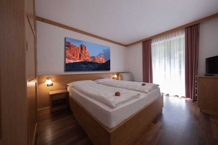 Room 10 of 45