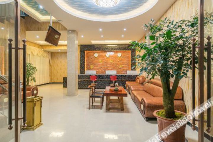 Hotel Interior 6 of 14