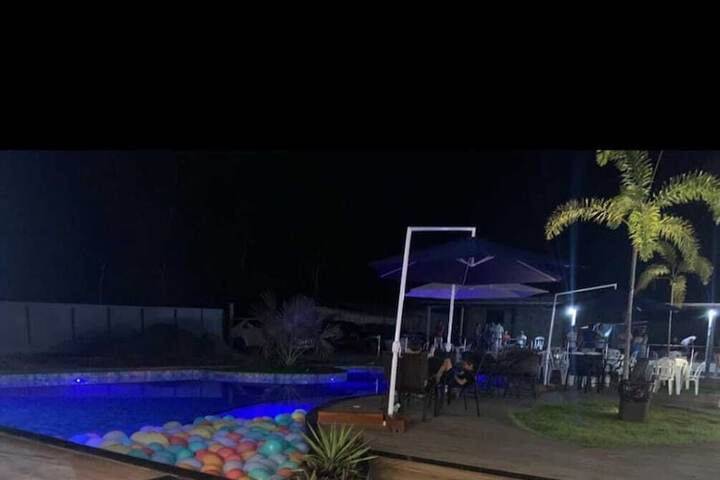 Pool 30 of 51