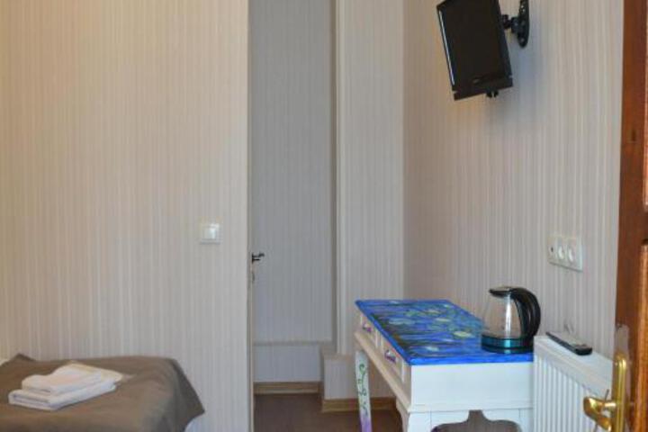 4 rooms