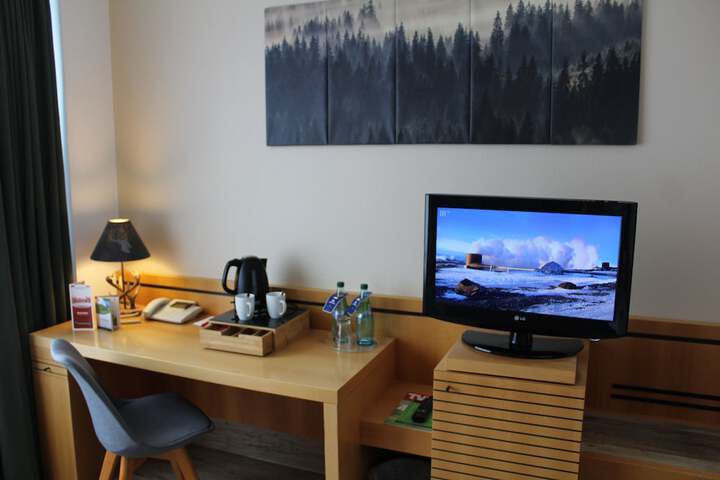Room 22 of 79