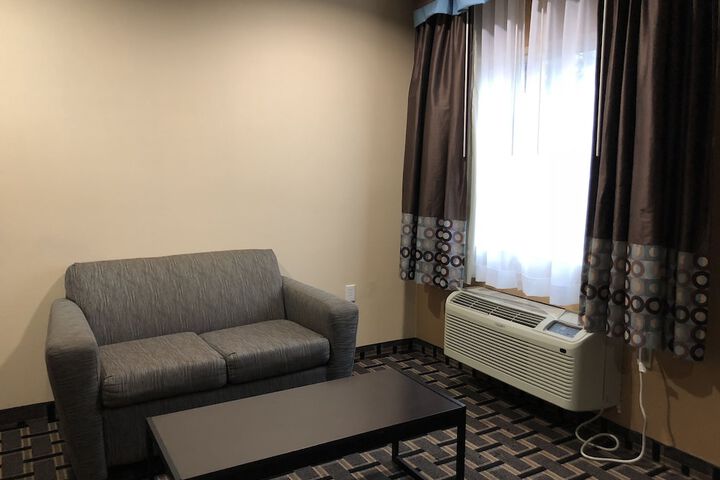 Room 19 of 47