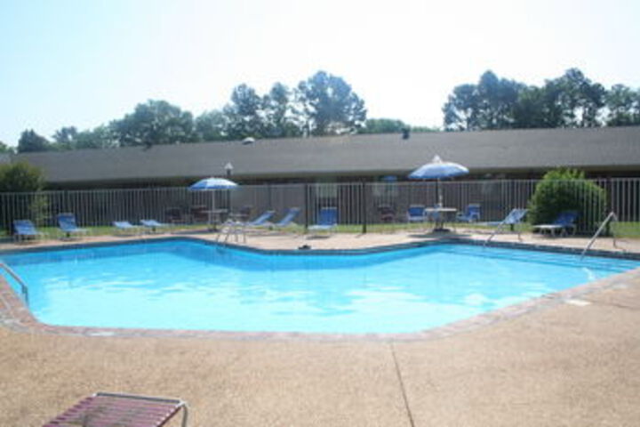 Pool 23 of 24
