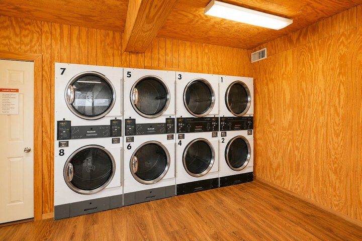 Room 29 of 37