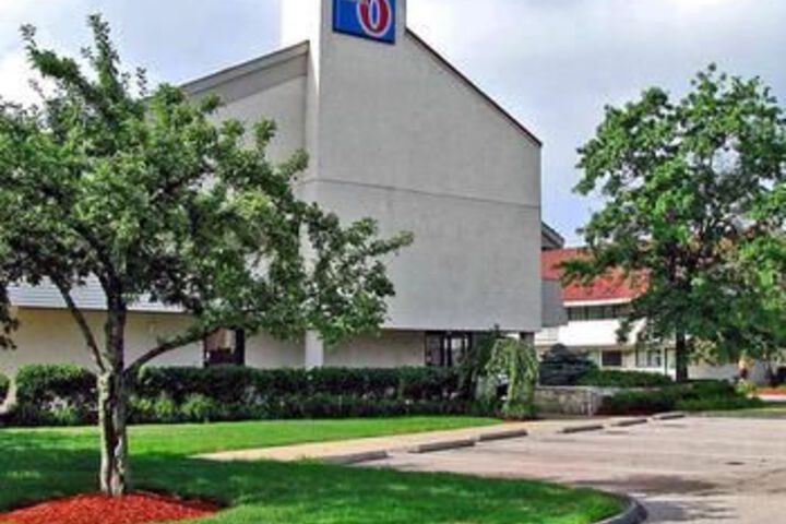 Hotel Akron Northwest - Copley