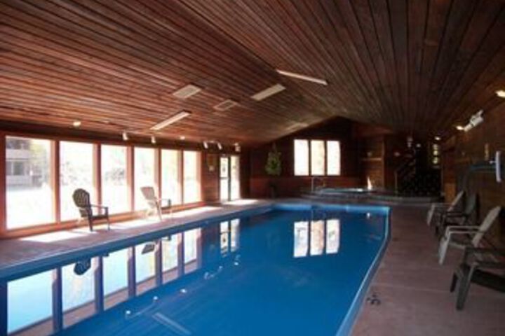 Pool 16 of 25