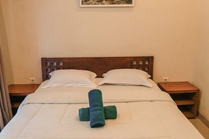 Room 5 of 36