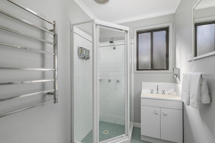 Room 15 of 29