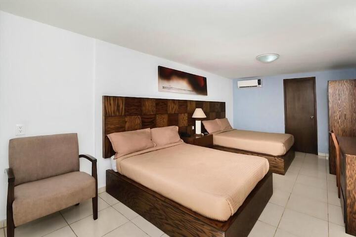 Room 4 of 22