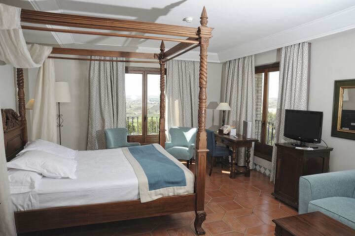 Room 5 of 47