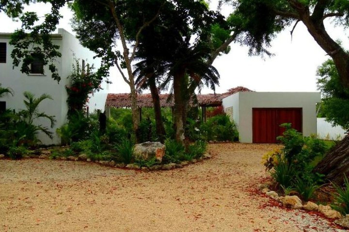 Property Grounds 15 of 17