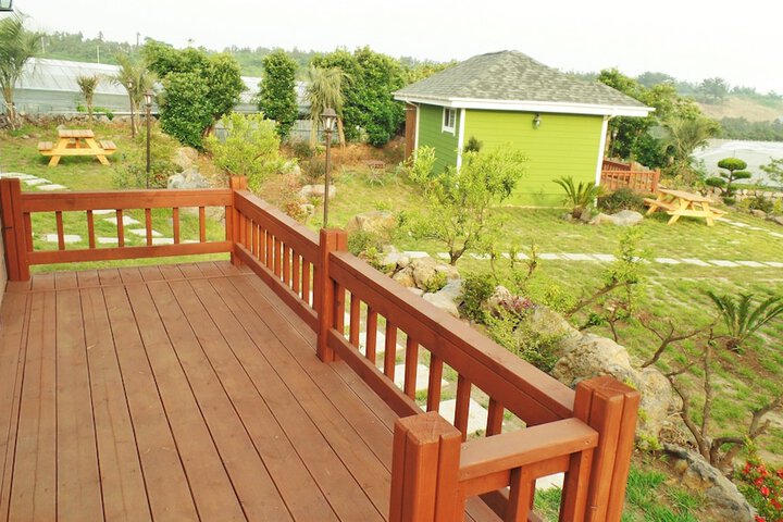 Terrace/Patio 30 of 73
