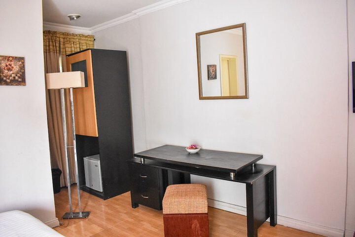 Room 16 of 41
