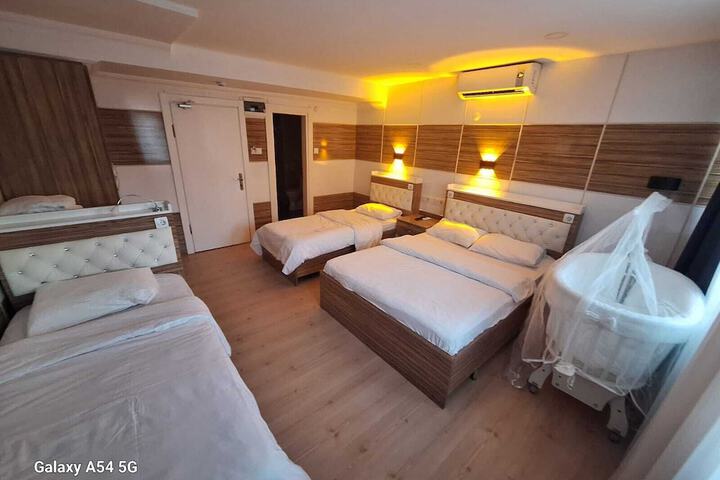 Room 39 of 73