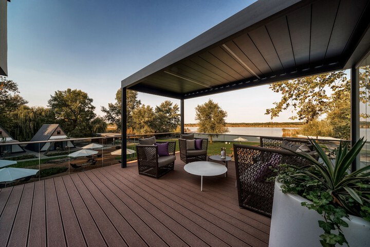 Terrace/Patio 21 of 49