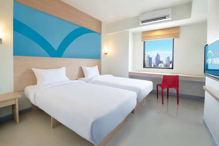 Room 29 of 36
