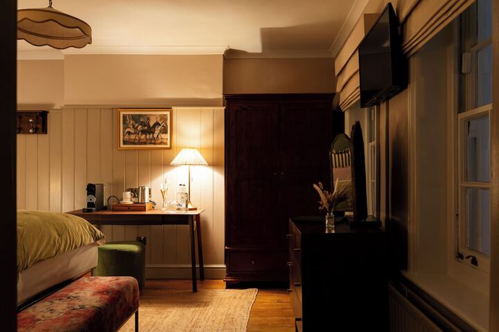 Room 26 of 66