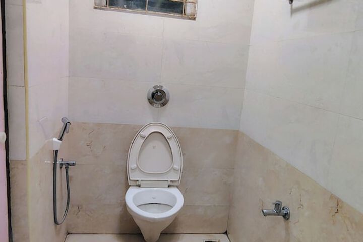 Room 17 of 22