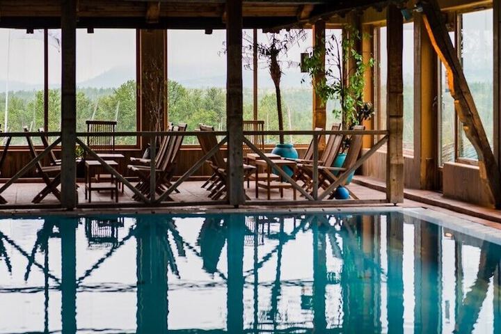 Pool 50 of 114