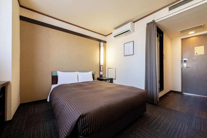 Room 16 of 67