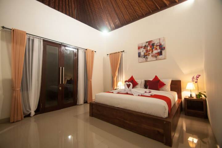 Room 7 of 52