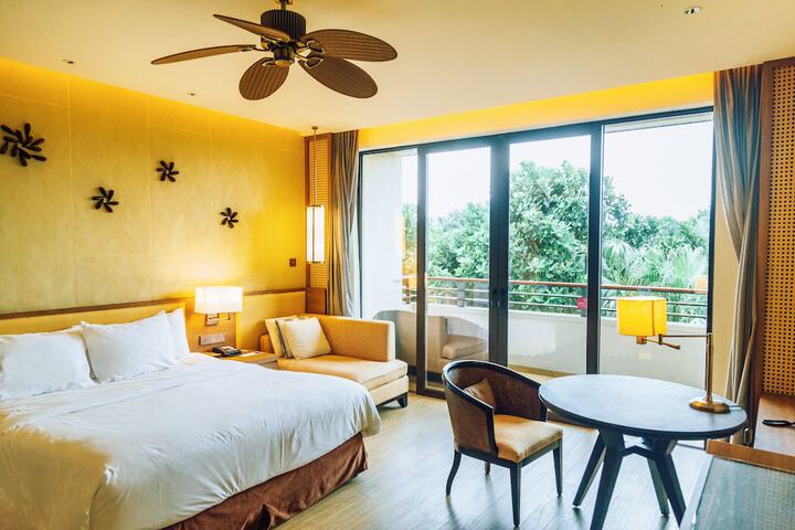 Room 21 of 163