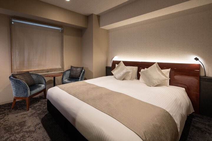 Room 14 of 73