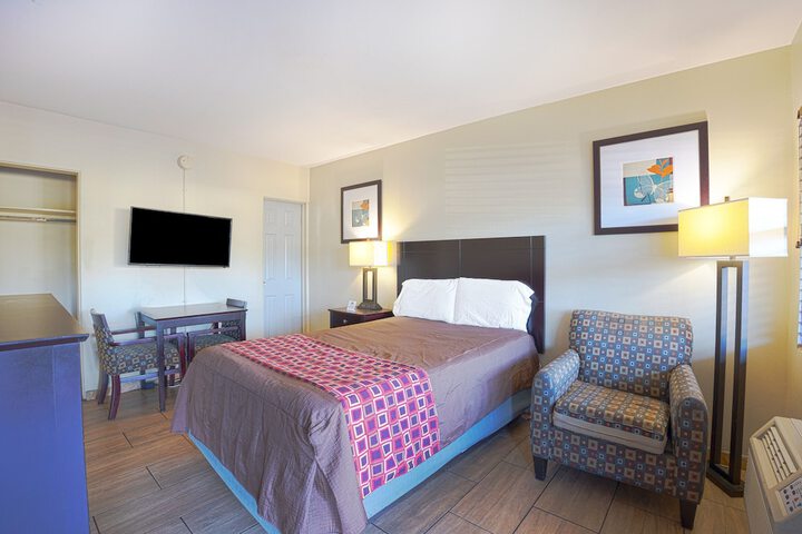 1 King Bed with Kitchenette (21 of 68)