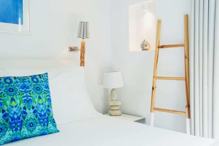 Room 5 of 91