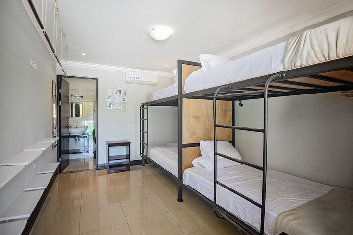 Room 13 of 49