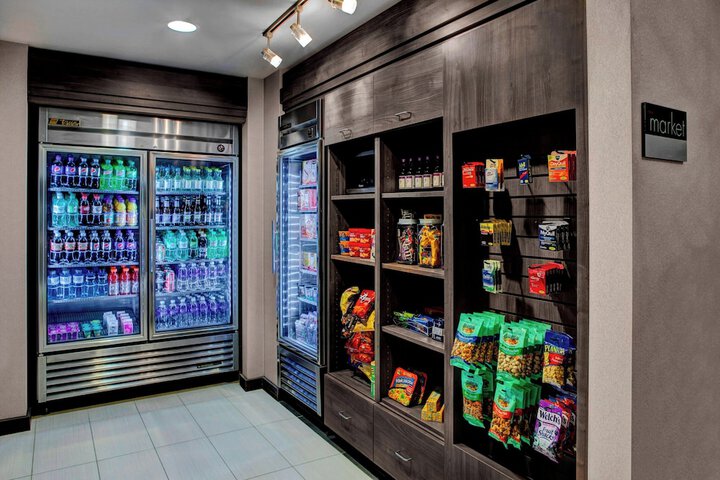 Snack bar