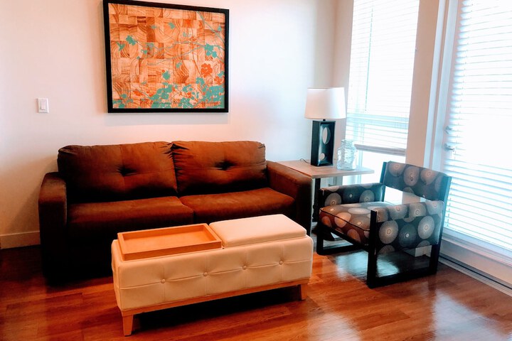 Room 32 of 61