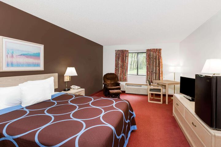 2 Double Beds (2 of 12)