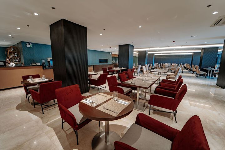 Dining Photos