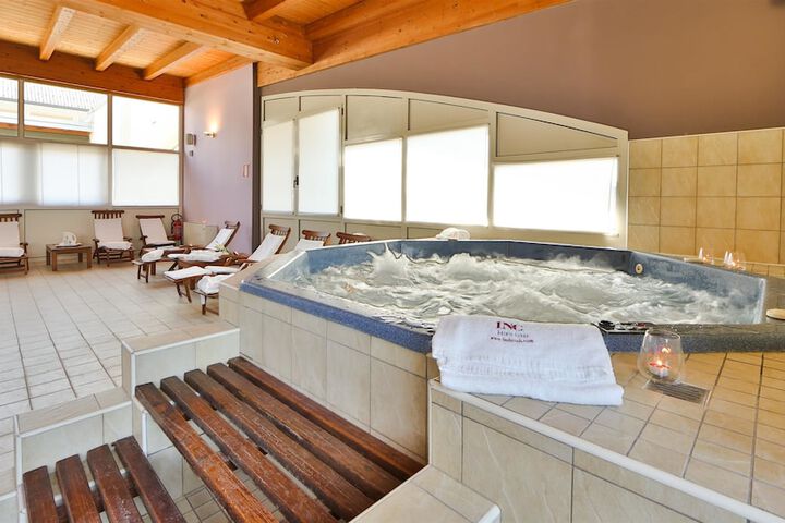 Relaxing Spa