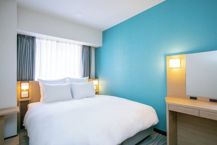 Room 21 of 237