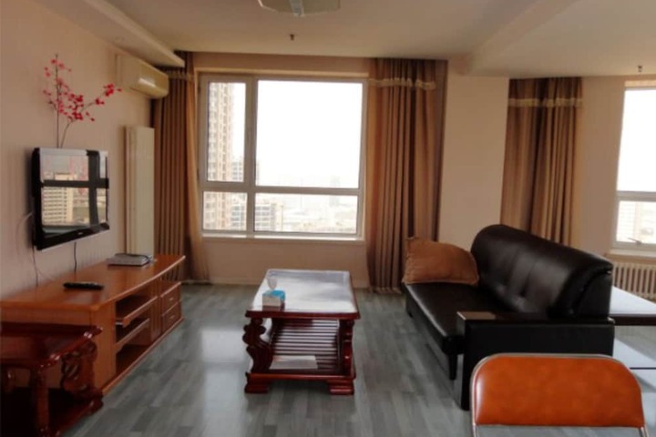 Room 7 of 68