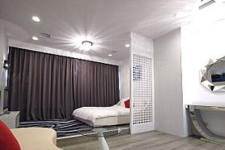 Room 46 of 73