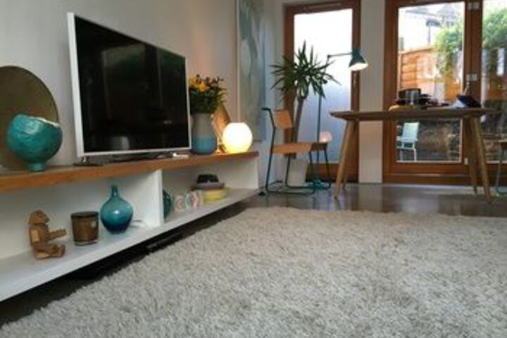 Room 8 of 13