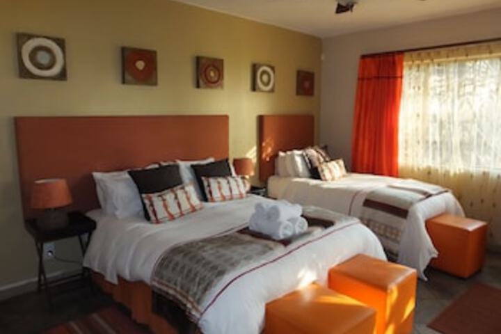 Room 40 of 117